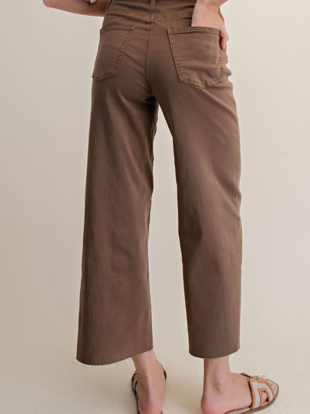 EASEL BUTTON FRONT STRETCH TWILL PANTS 65% COTTON 33% RAYON 2% SPANDEX - Picture 4 of 4